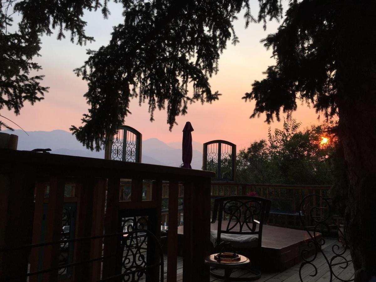 Mystic Portal 420 Guesthouse Colorado Springs Zewnętrze zdjęcie