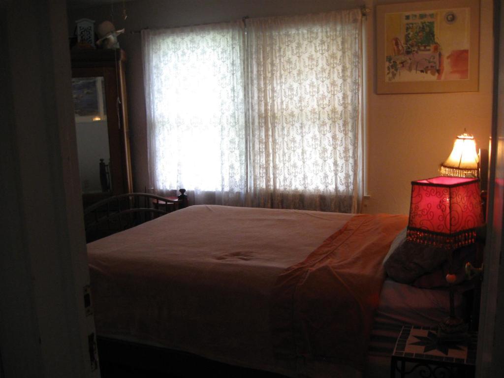 Mystic Portal 420 Guesthouse Colorado Springs Pokój zdjęcie